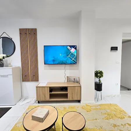 Golden Oasis Free Private Parking Apartment Ljubljana Exterior photo