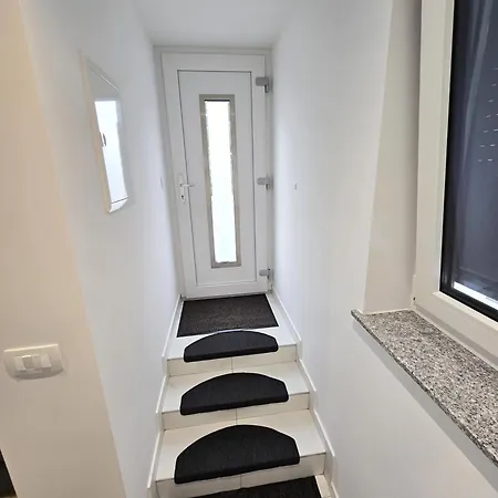Golden Oasis Free Private Parking Apartment Ljubljana Exterior photo