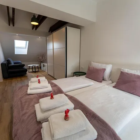 Golden Oasis Free Private Parking Apartment Ljubljana Exterior photo